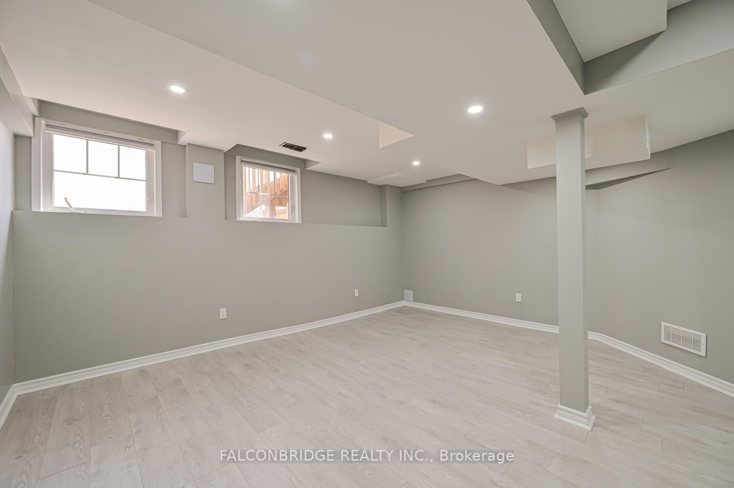 Photo 22 of 28 Davenfield Circle, Brampton, Bram East — HOMEH