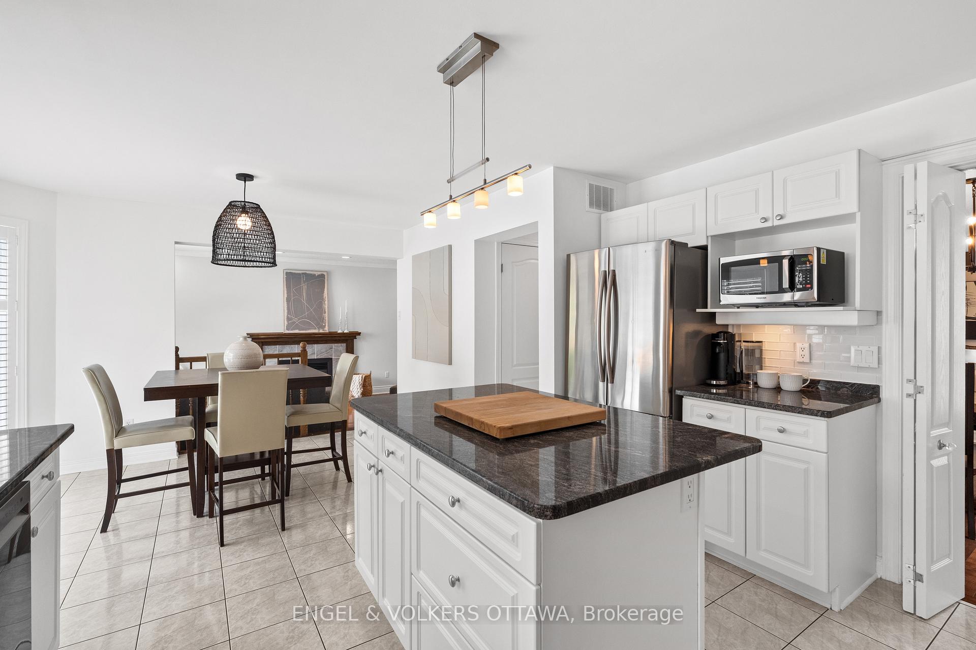 Photo 12 of 21 Mayford Avenue, Ottawa, Barrhaven East — HOMEH