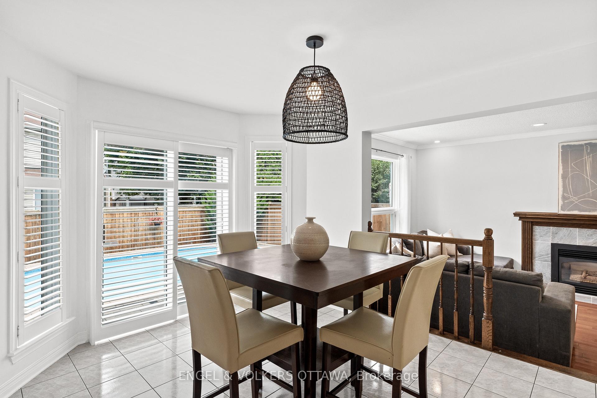 Photo 8 of 21 Mayford Avenue, Ottawa, Barrhaven East — HOMEH