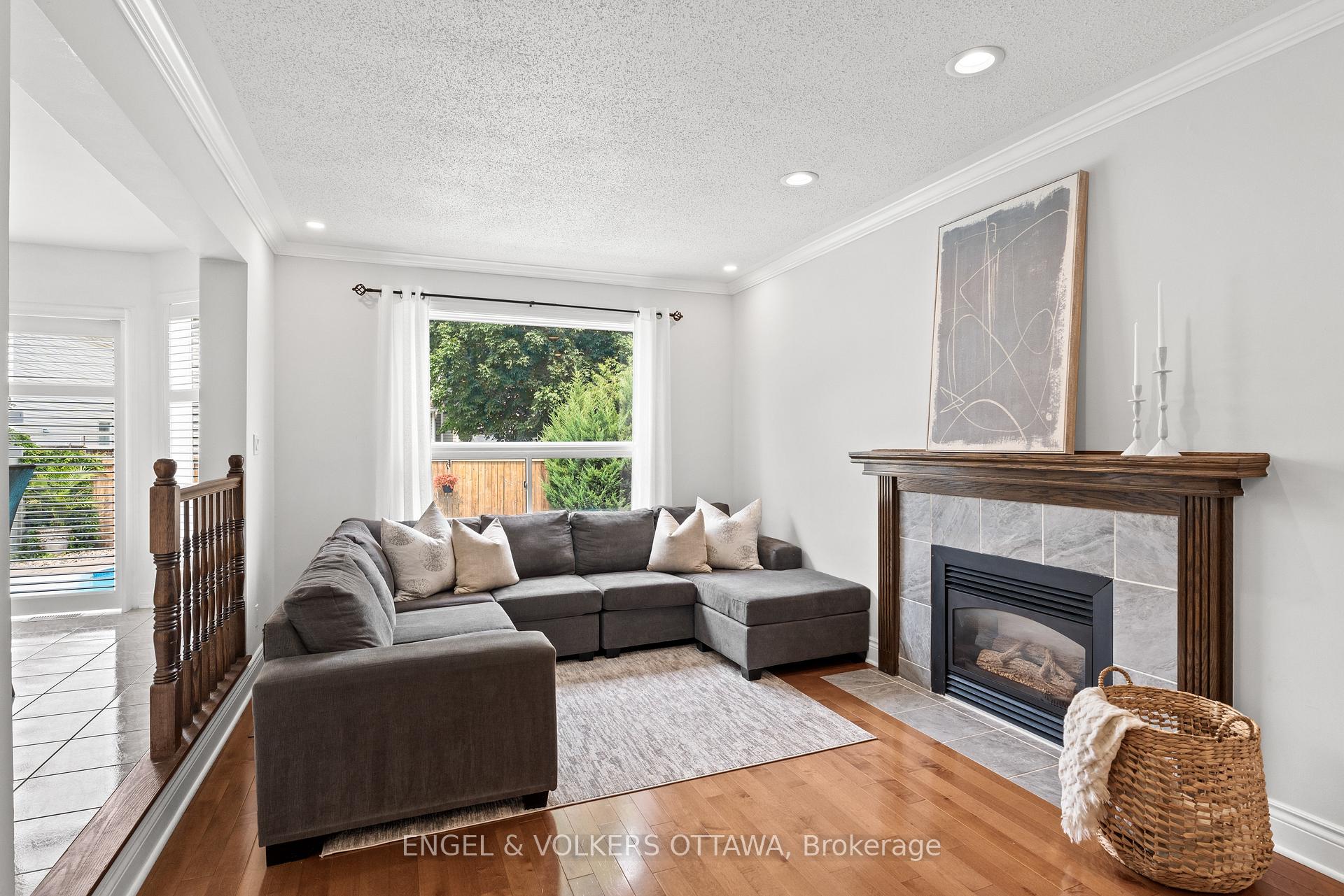 Photo 18 of 21 Mayford Avenue, Ottawa, Barrhaven East — HOMEH