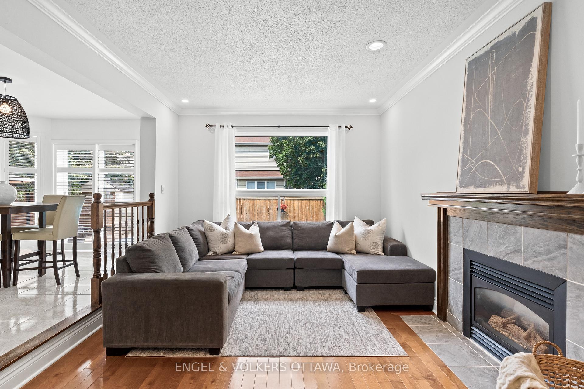 Photo 19 of 21 Mayford Avenue, Ottawa, Barrhaven East — HOMEH
