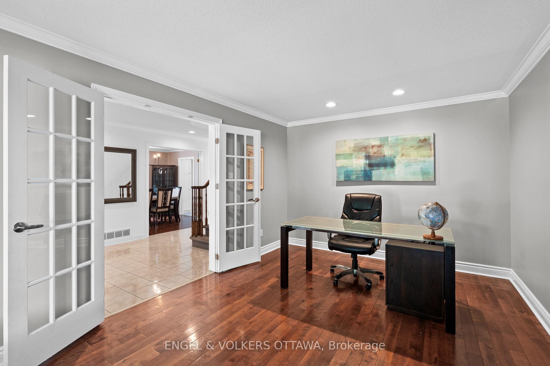 Photo 16 of 21 Mayford Avenue, Ottawa, Barrhaven East — HOMEH