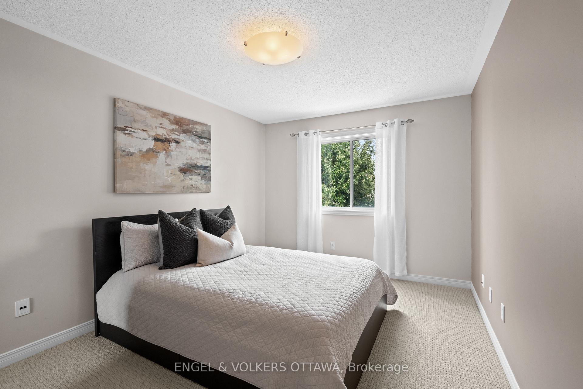 Photo 33 of 21 Mayford Avenue, Ottawa, Barrhaven East — HOMEH