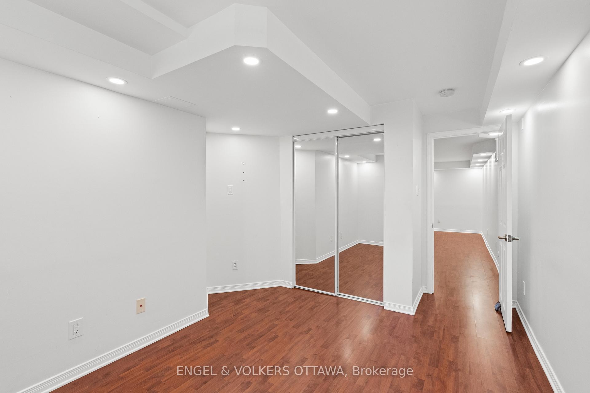 Photo 41 of 21 Mayford Avenue, Ottawa, Barrhaven East — HOMEH