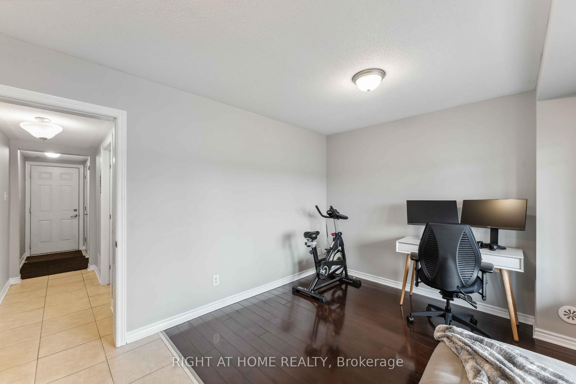 Photo 2 of 3905 Strandherd Drive, Ottawa, Barrhaven - Heritage Park — HOMEH
