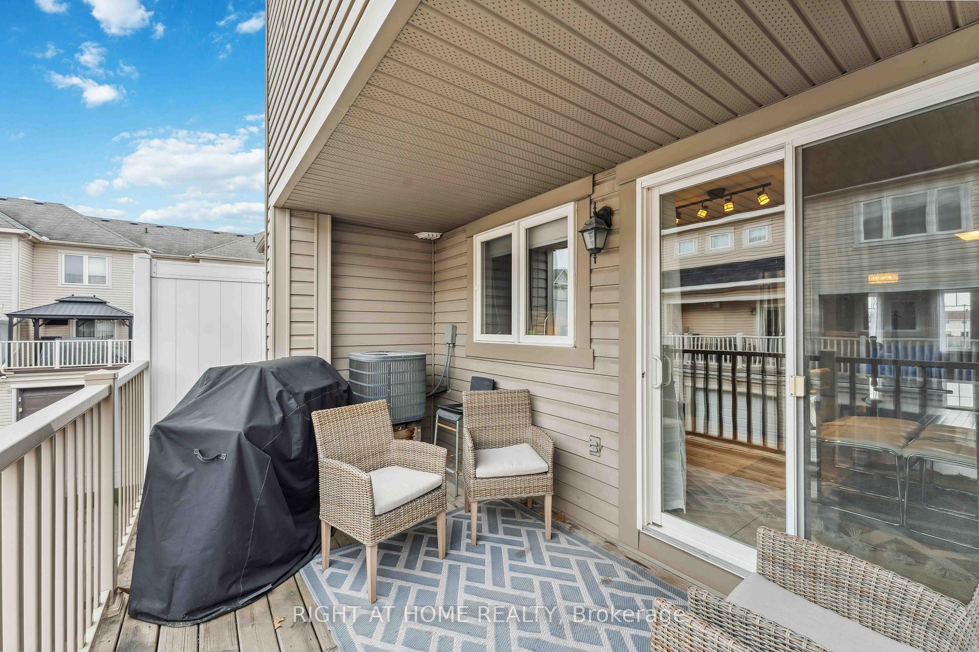 Photo 16 of 3905 Strandherd Drive, Ottawa, Barrhaven - Heritage Park — HOMEH