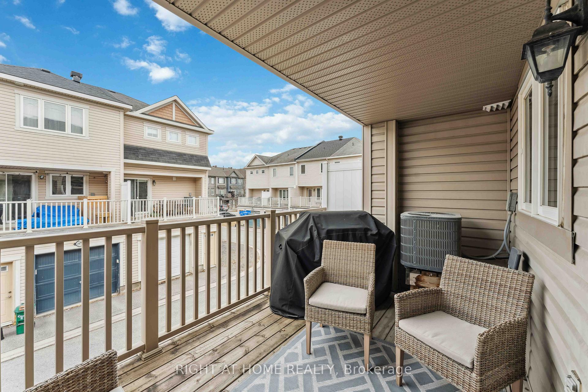 Photo 17 of 3905 Strandherd Drive, Ottawa, Barrhaven - Heritage Park — HOMEH