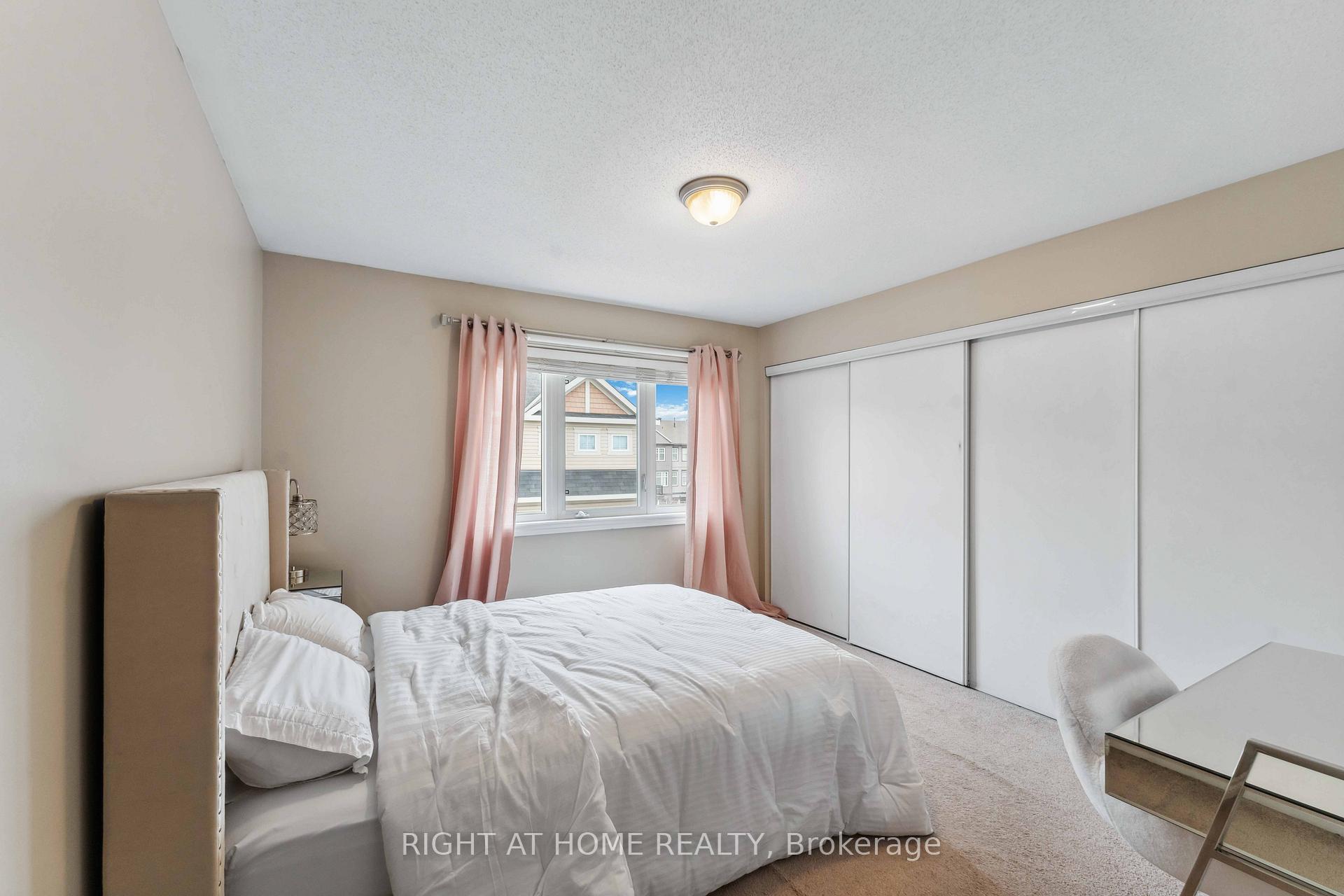 Photo 18 of 3905 Strandherd Drive, Ottawa, Barrhaven - Heritage Park — HOMEH