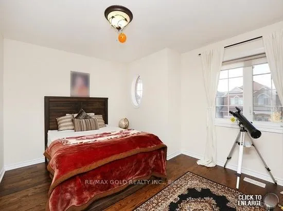Photo 7 of 68 Kirkhaven Way, Brampton, Credit Valley — HOMEH