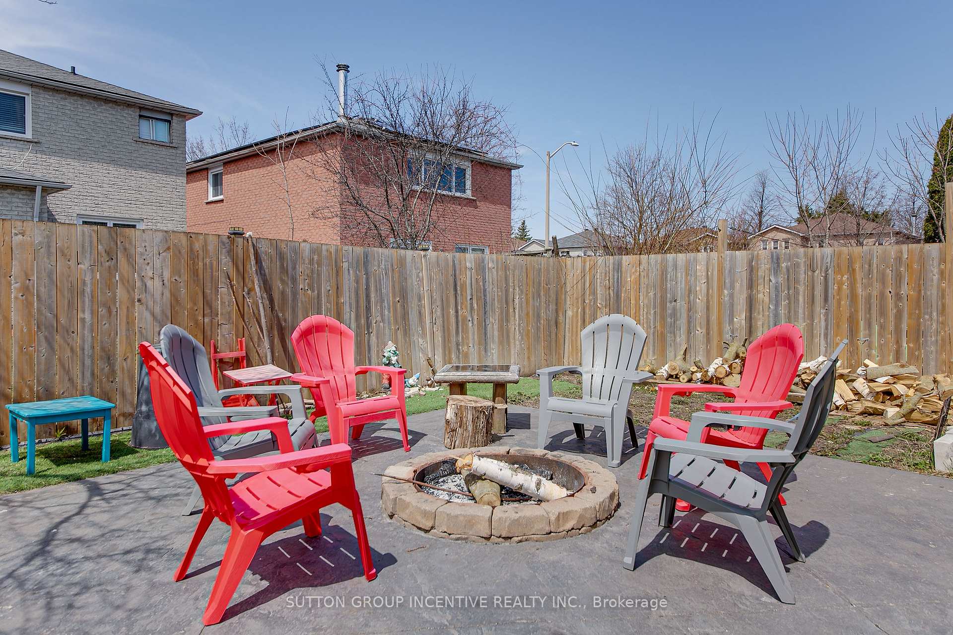 Photo 34 of 304 Hickling Trail, Barrie, Grove East — HOMEH