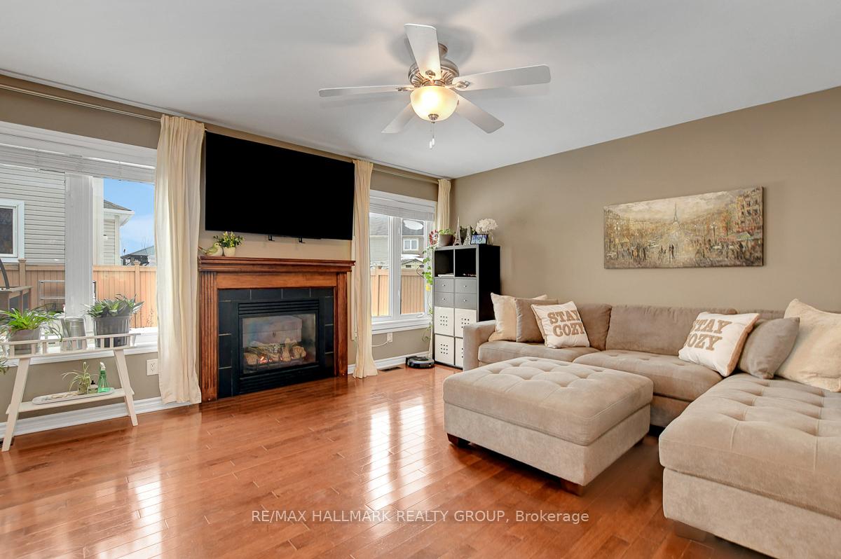 Photo 10 of 2402 Regatta Avenue, Ottawa, Barrhaven - Half Moon Bay — HOMEH