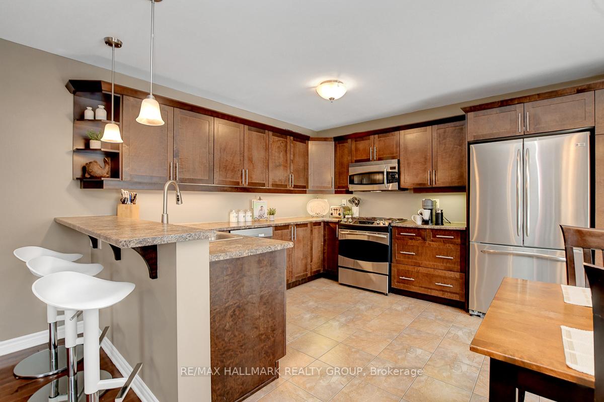 Photo 13 of 2402 Regatta Avenue, Ottawa, Barrhaven - Half Moon Bay — HOMEH