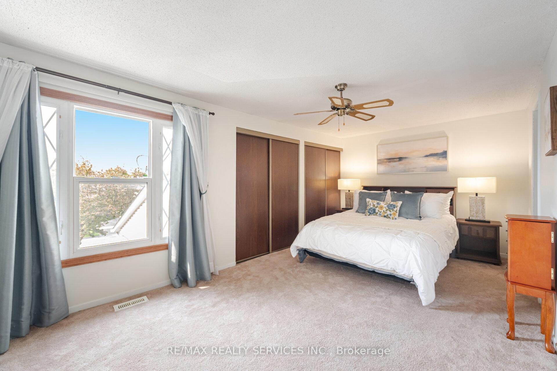 Photo 6 of 170 Royal Salisbury Way, Brampton, Madoc — HOMEH