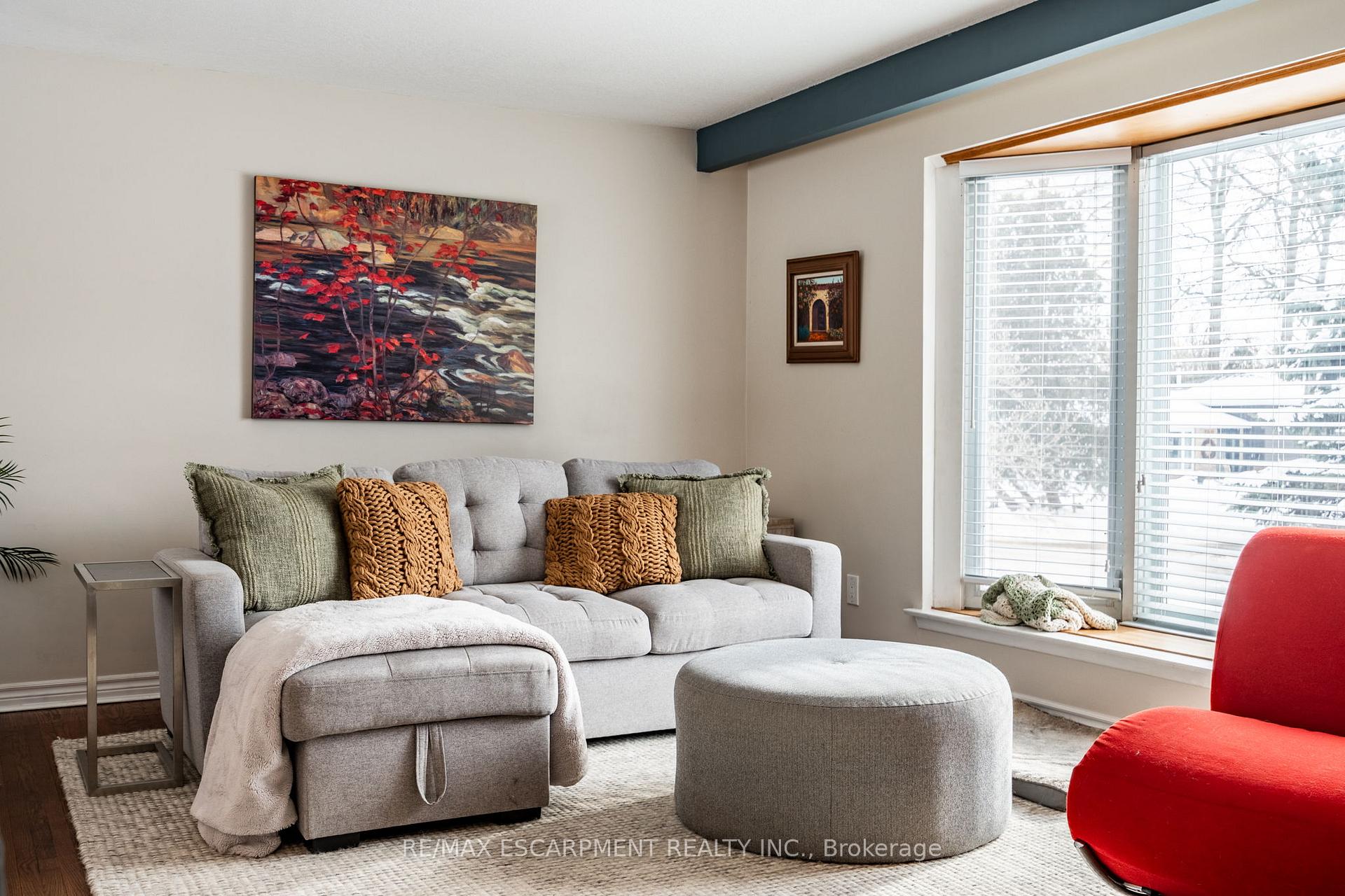 Photo 6 of 5286 Woodhaven Drive, Burlington, Appleby — HOMEH
