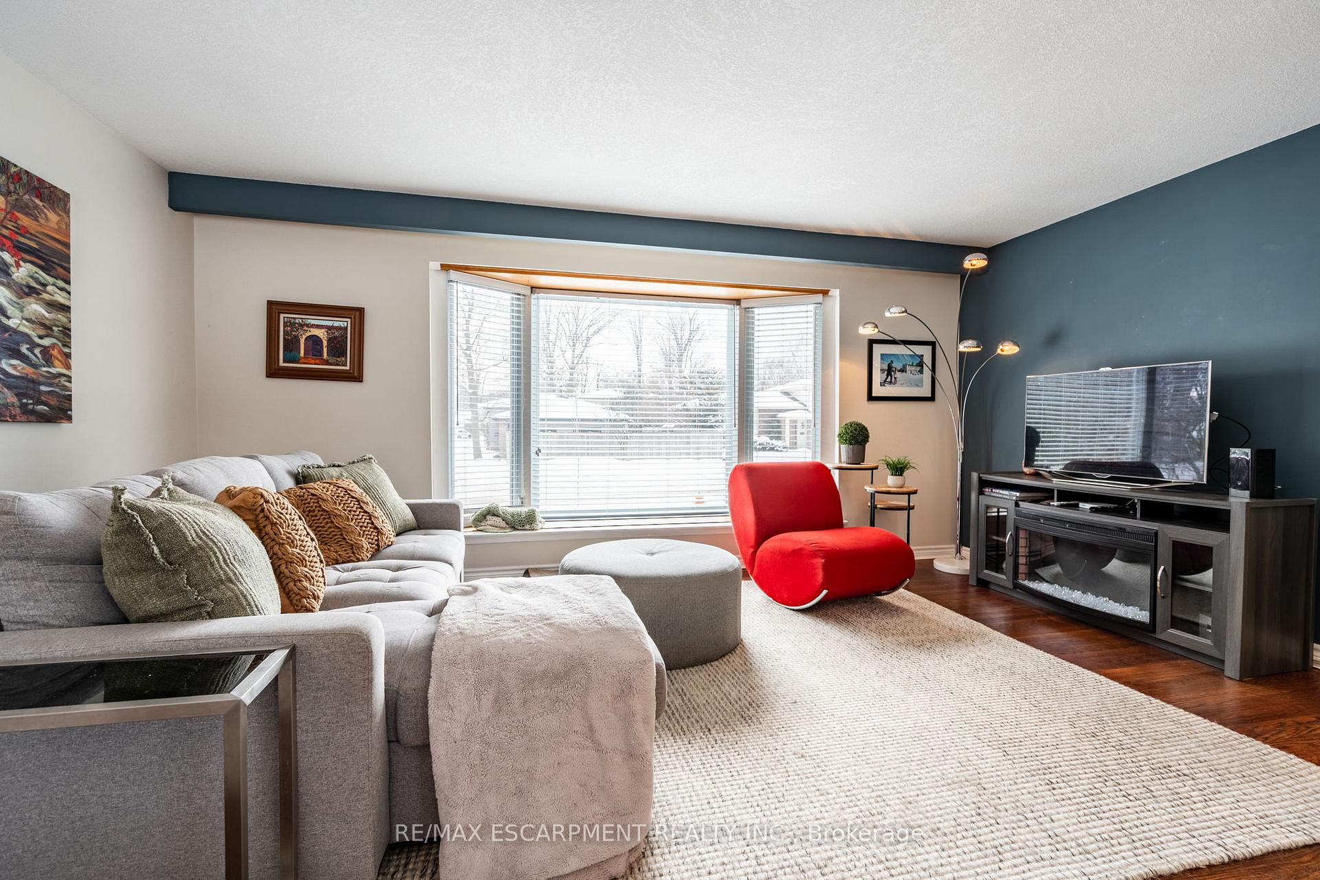 Photo 7 of 5286 Woodhaven Drive, Burlington, Appleby — HOMEH