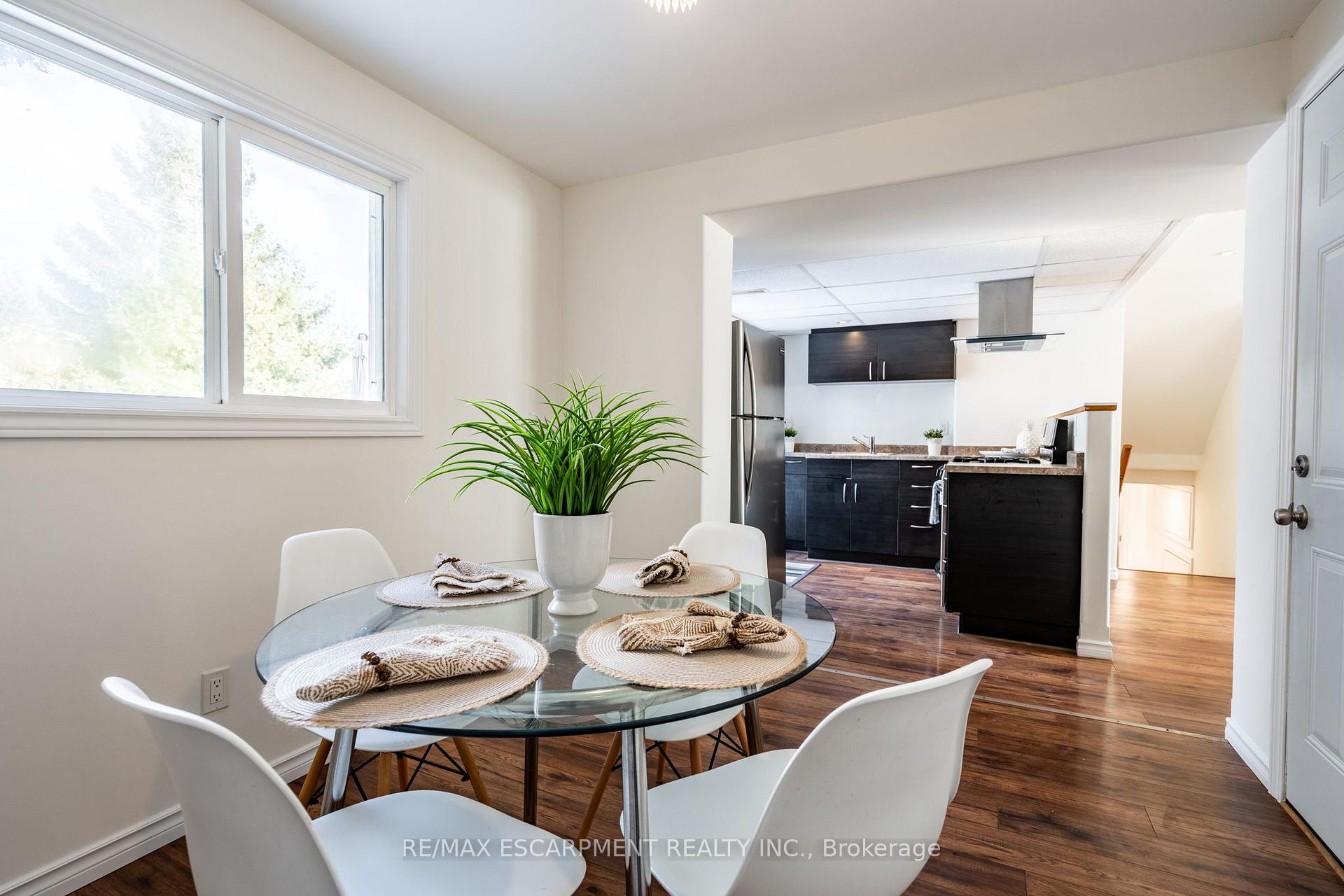 Photo 28 of 5286 Woodhaven Drive, Burlington, Appleby — HOMEH