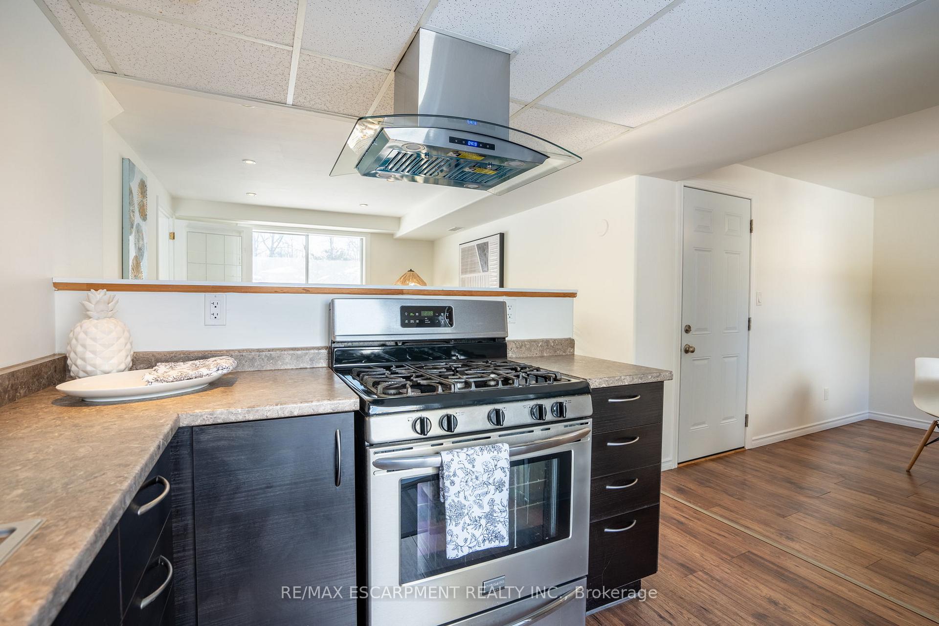 Photo 31 of 5286 Woodhaven Drive, Burlington, Appleby — HOMEH