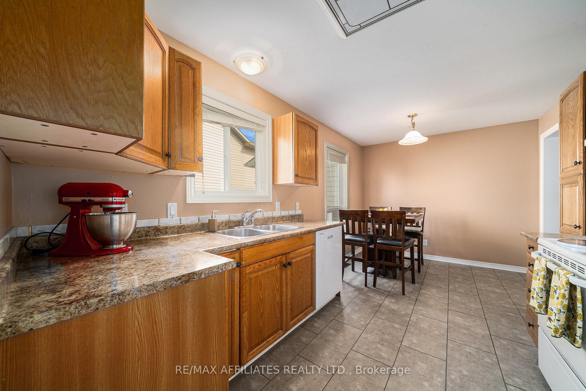 Photo 24 of 516 Joseph Street, Carleton Place — HOMEH