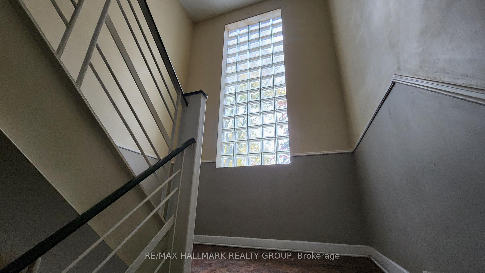 Photo 14 of Unit 6, 1280 Dorchester Avenue, Ottawa, Carlington — HOMEH