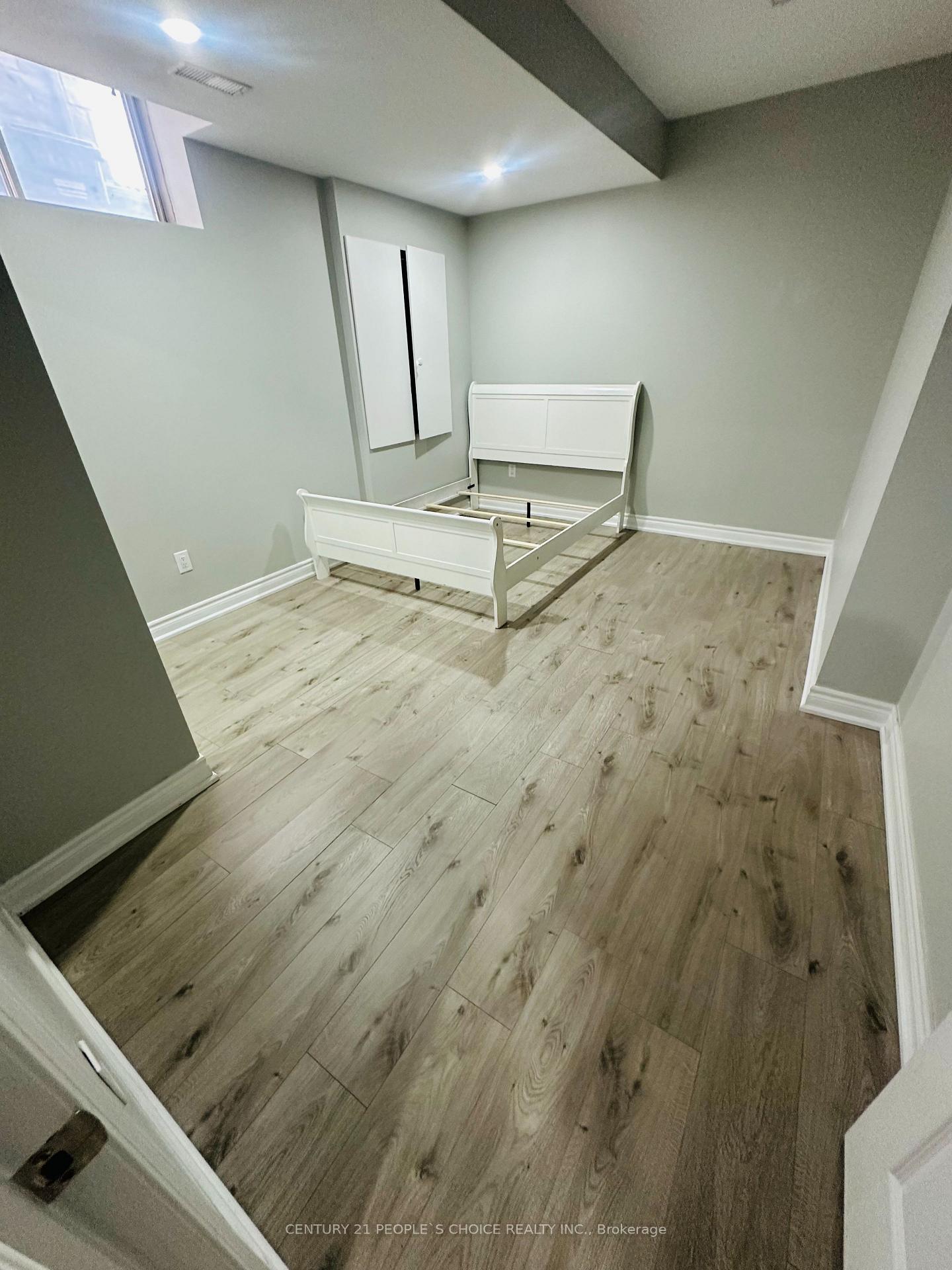 Photo 22 of 41 Trail Rider Drive, Brampton, Toronto Gore Rural Estate — HOMEH