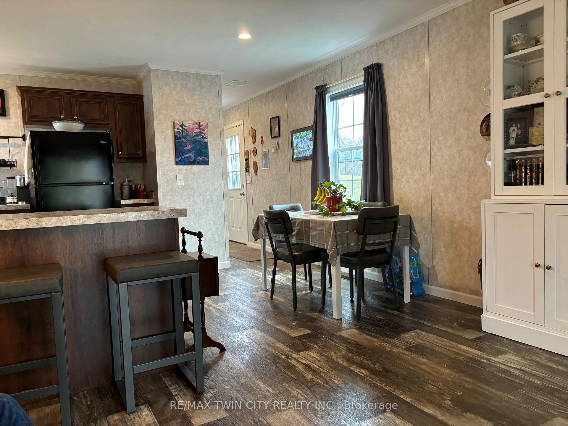 Photo 5 of Unit 91, 1085 10th Concession Road W, Hamilton, Rural Flamborough — HOMEH