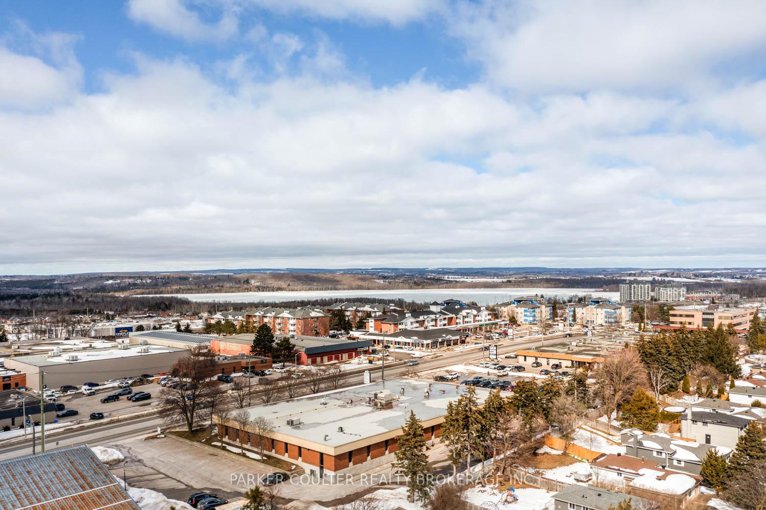 Photo 4 of 13 Roslyn Road, Barrie, Wellington — HOMEH