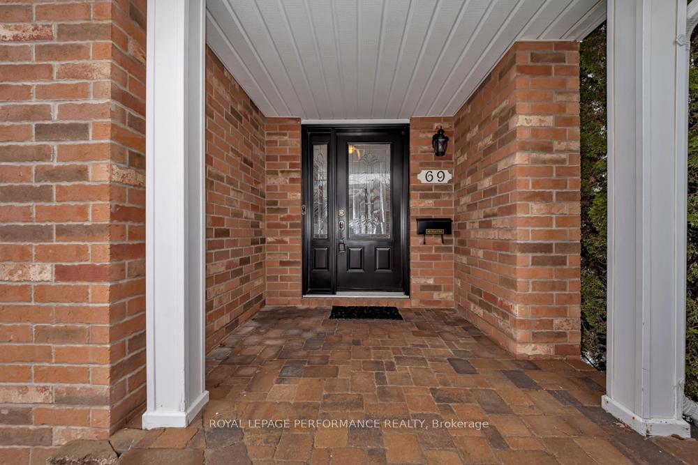 Photo 2 of 69 Sunvale Way, Ottawa, Barrhaven East — HOMEH
