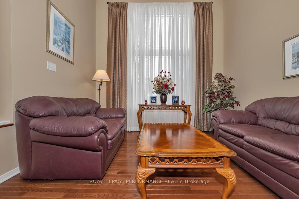 Photo 6 of 69 Sunvale Way, Ottawa, Barrhaven East — HOMEH