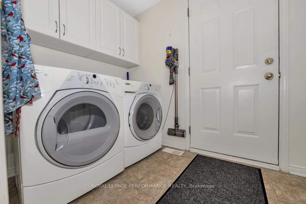 Photo 16 of 69 Sunvale Way, Ottawa, Barrhaven East — HOMEH