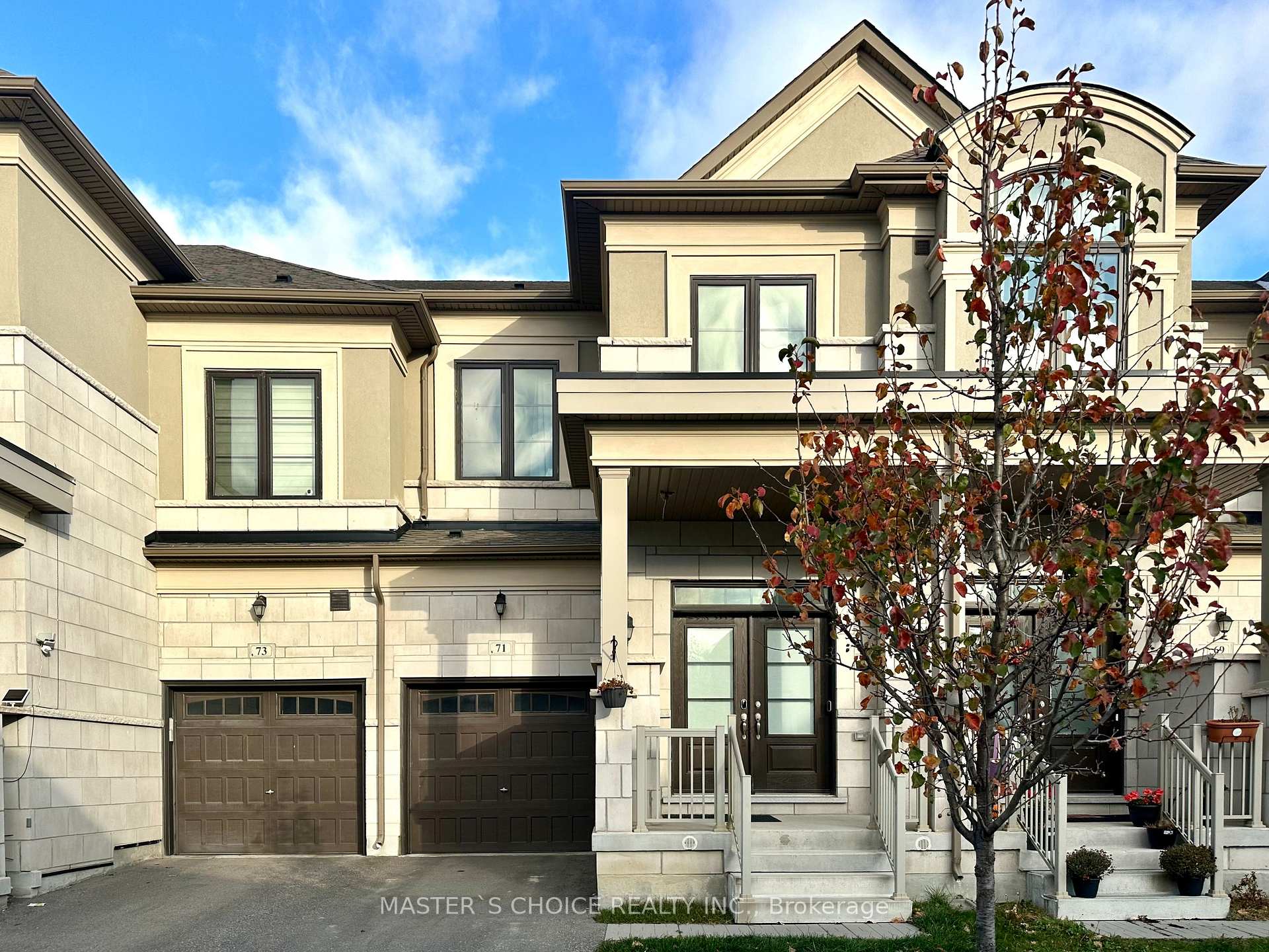 Photo 1 of 71 Hilts Drive, Richmond Hill, Rural Richmond Hill — HOMEH