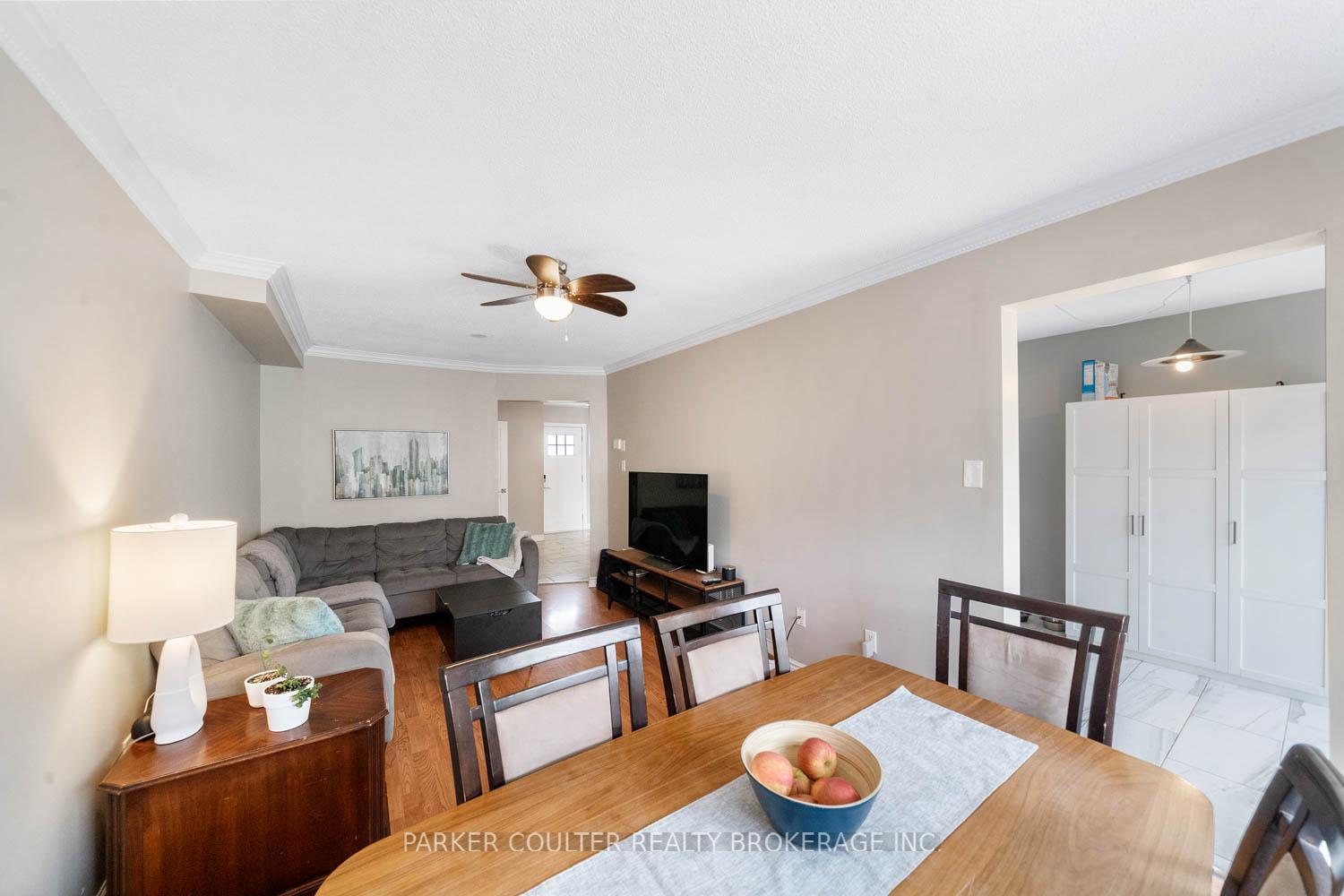 Photo 9 of 8 Pickett Crescent, Barrie, Painswick North — HOMEH