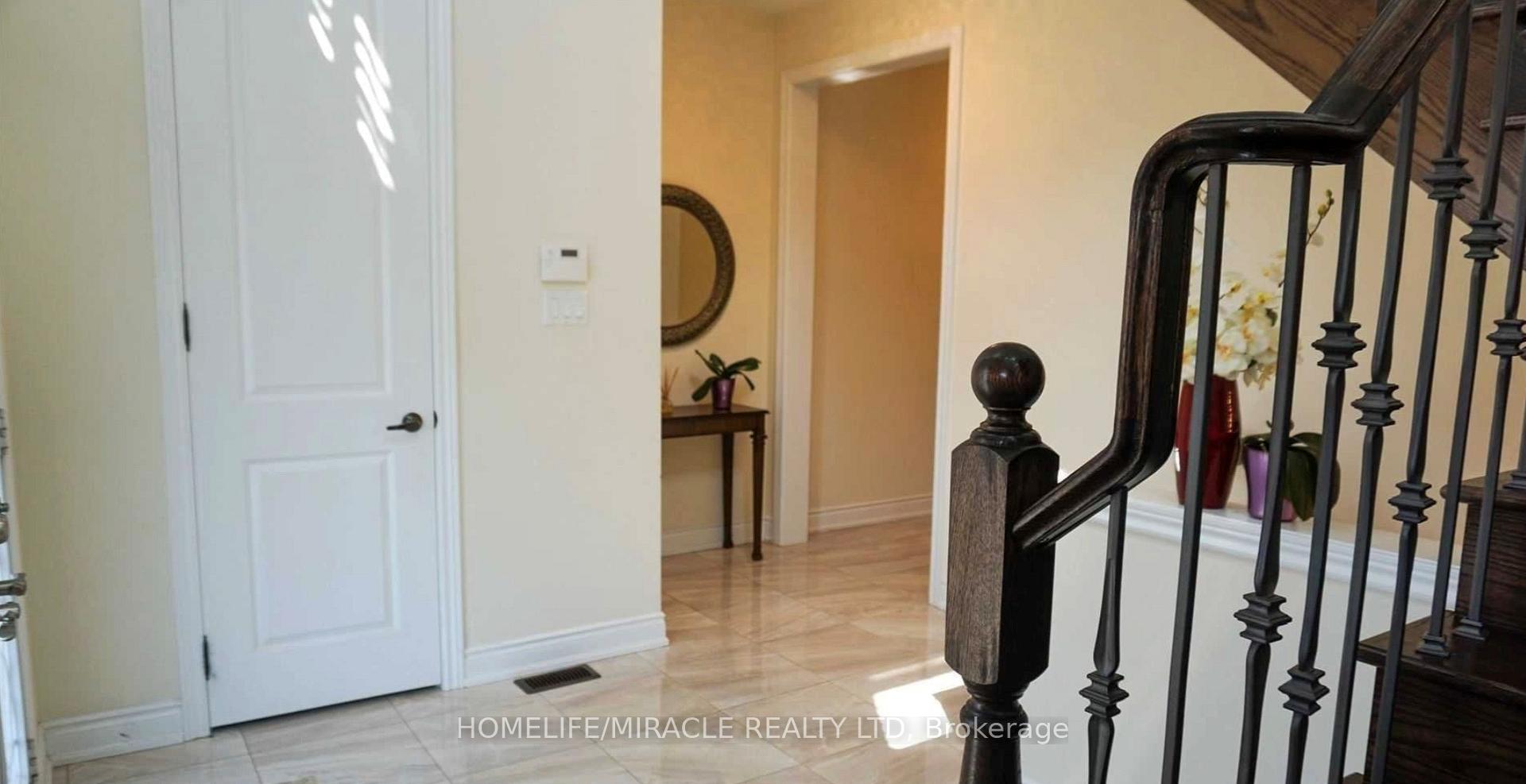 Photo 5 of 61 Kalmia Road, Brampton, Credit Valley — HOMEH