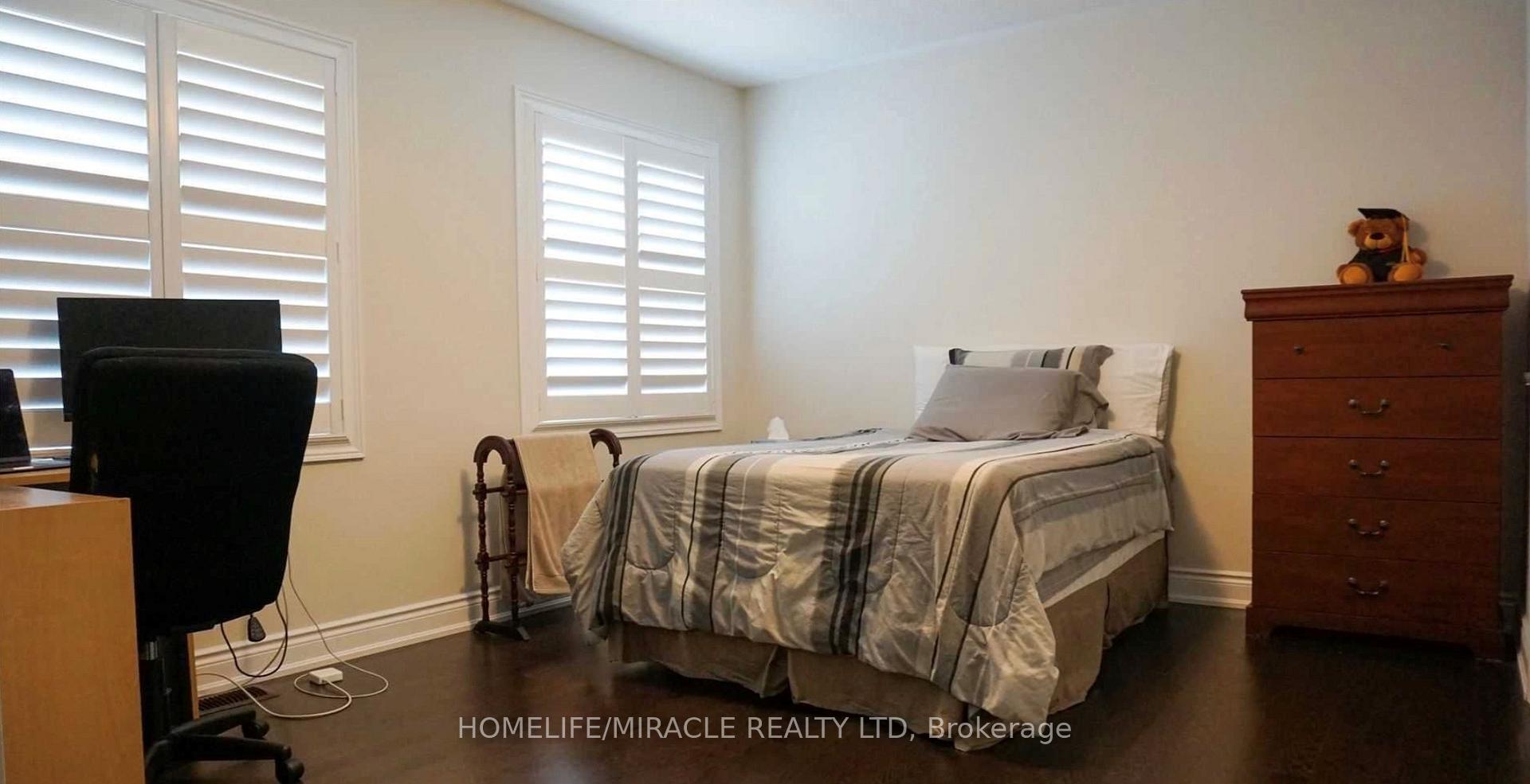 Photo 13 of 61 Kalmia Road, Brampton, Credit Valley — HOMEH