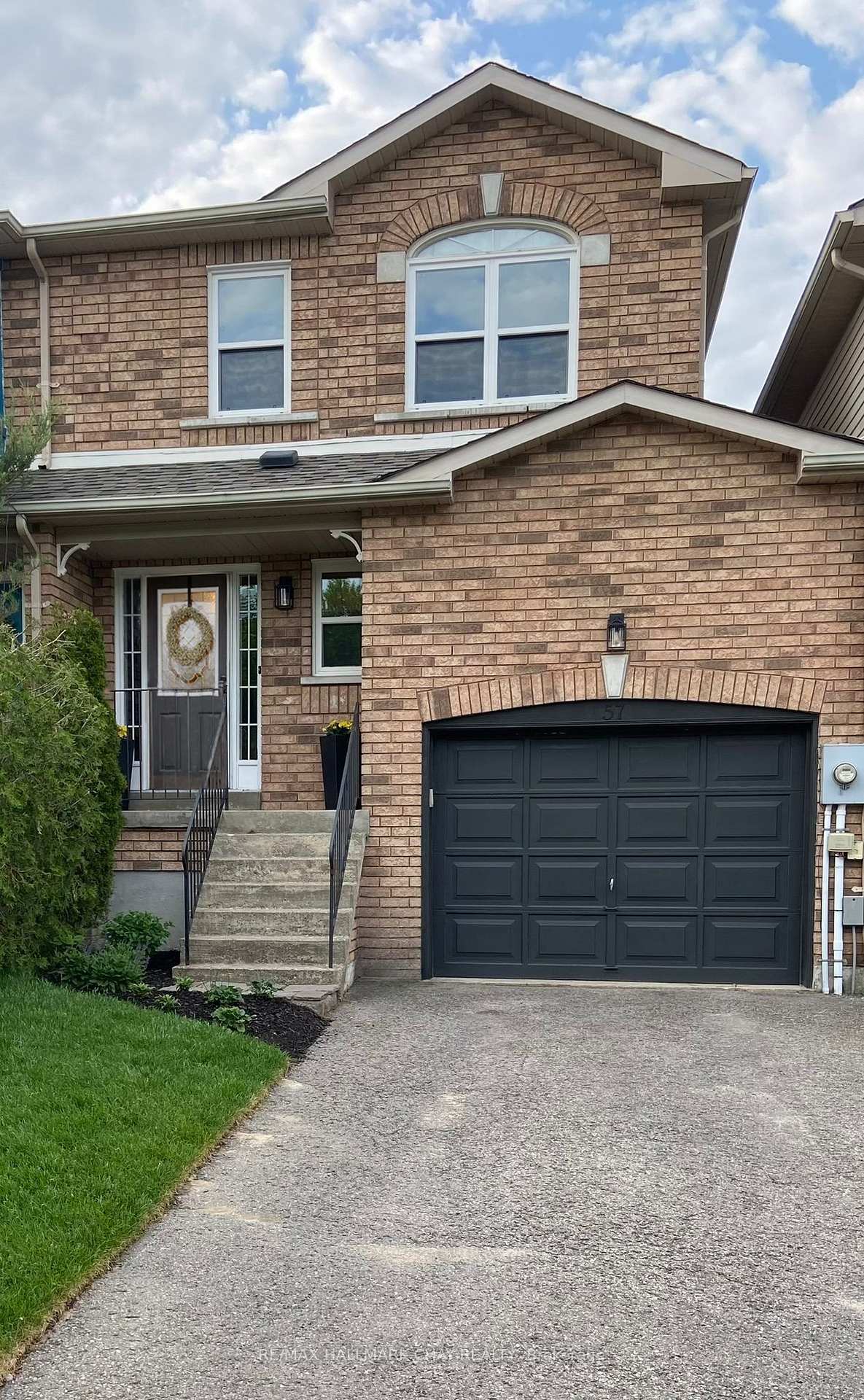 Photo 1 of 57 Cunningham Drive, Barrie, Ardagh — HOMEH