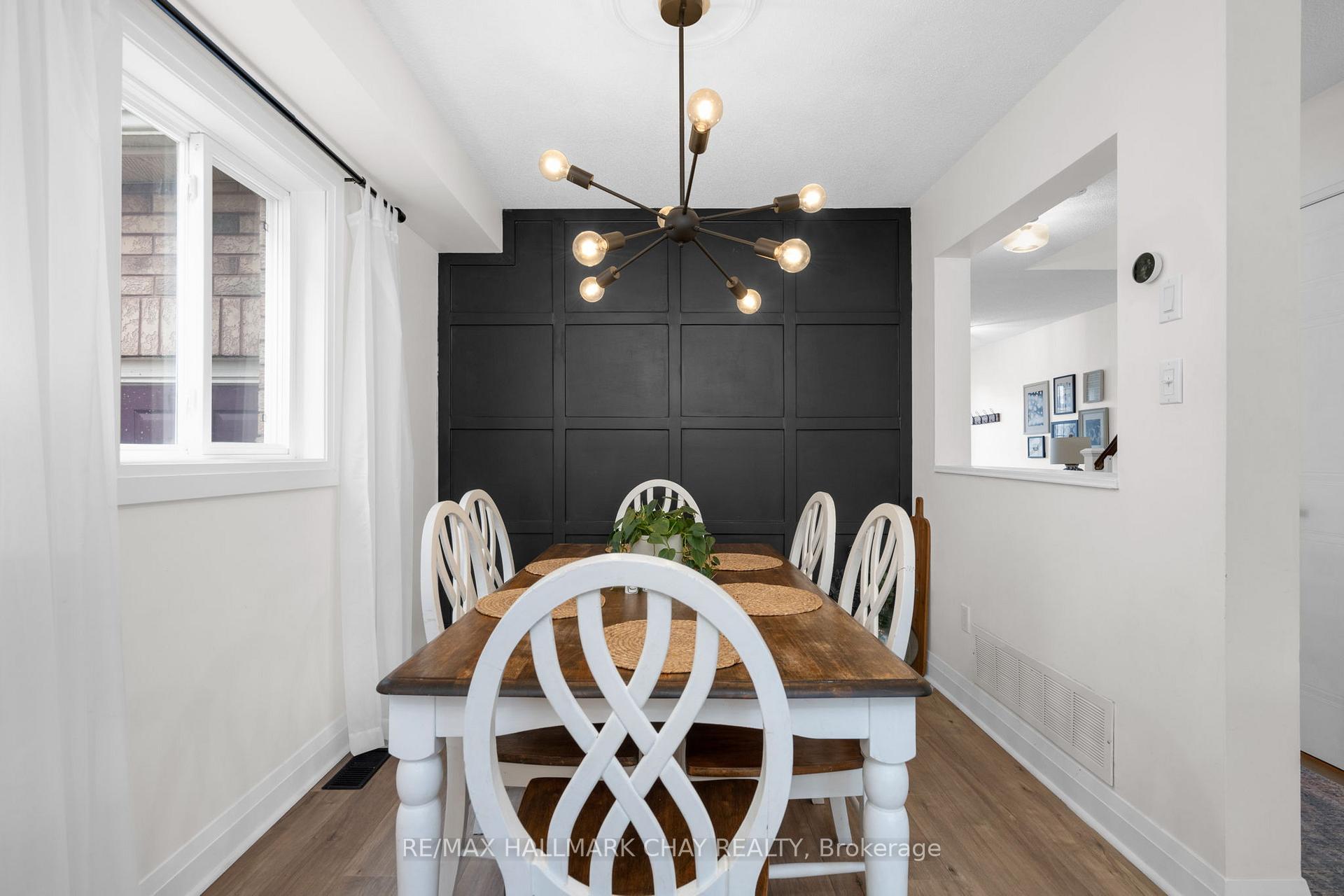 Photo 9 of 57 Cunningham Drive, Barrie, Ardagh — HOMEH
