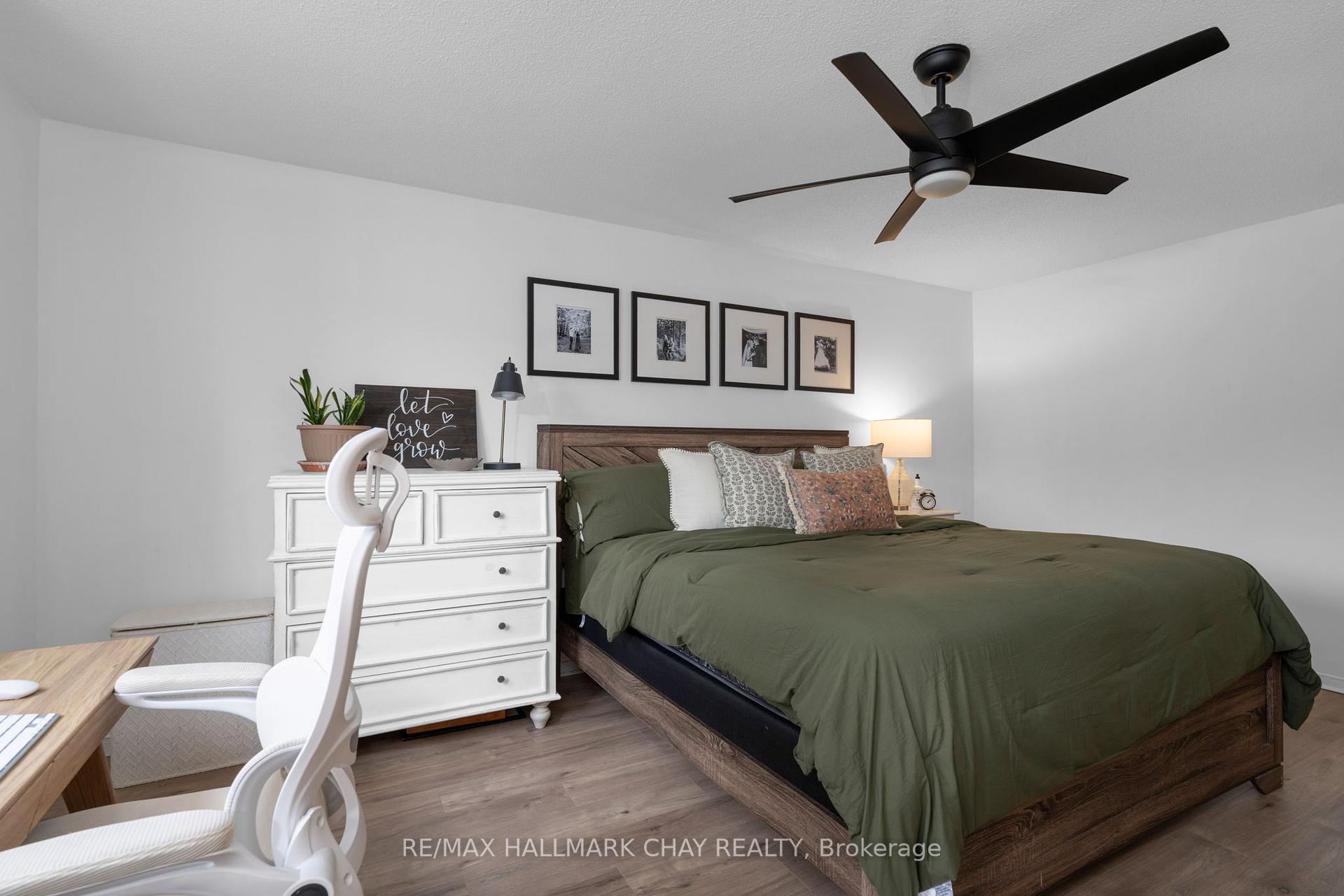 Photo 20 of 57 Cunningham Drive, Barrie, Ardagh — HOMEH