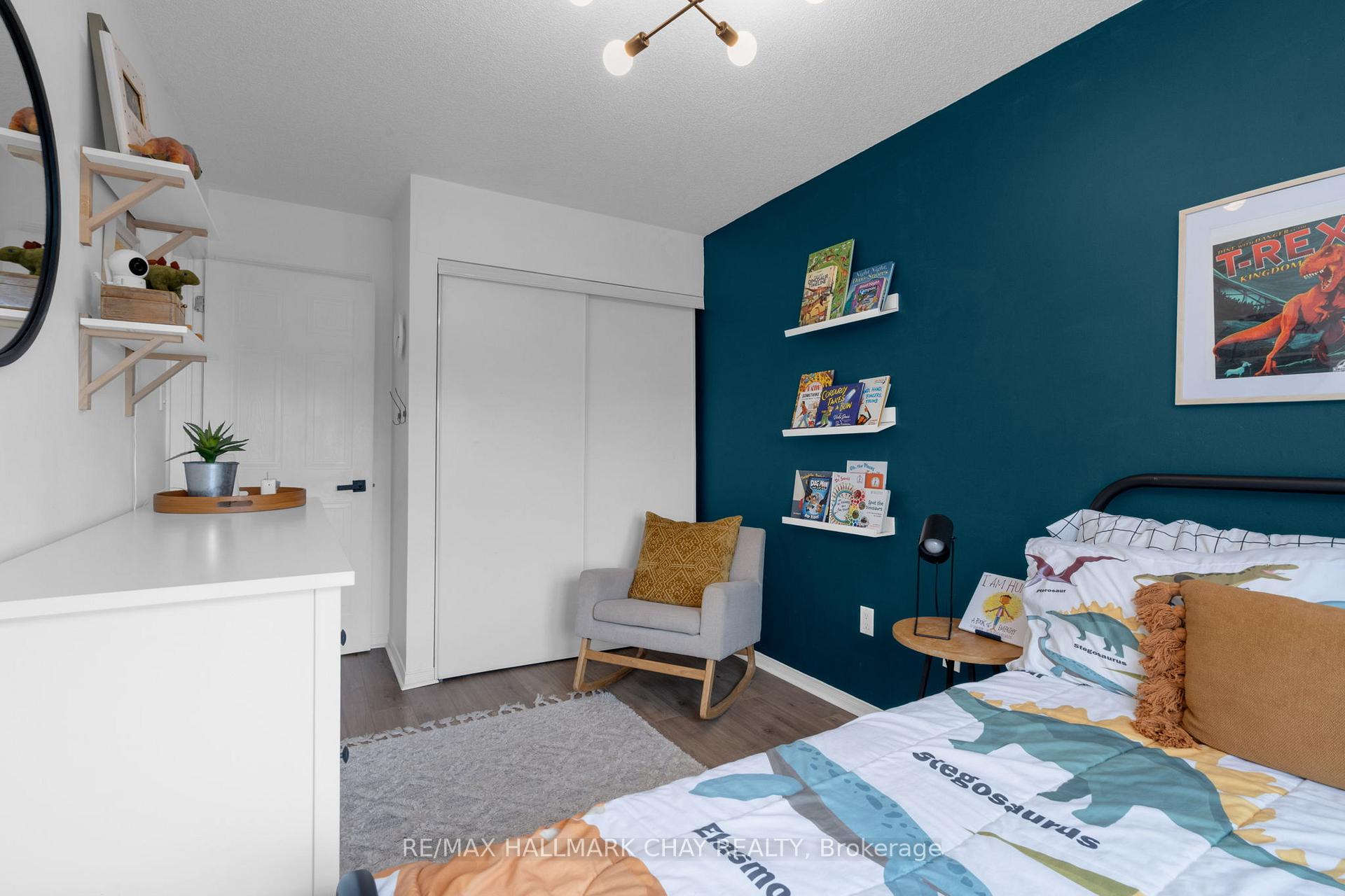 Photo 25 of 57 Cunningham Drive, Barrie, Ardagh — HOMEH