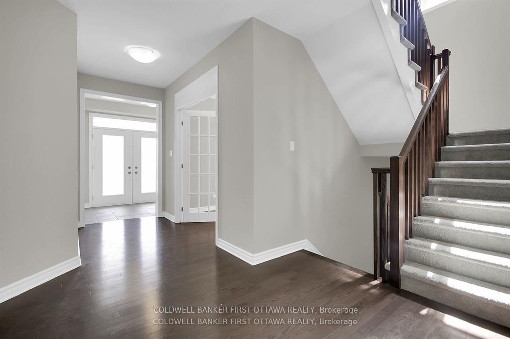 Photo 5 of 620 Sora Way, Ottawa, Blossom Park/Kemp Park/Findlay Creek — HOMEH