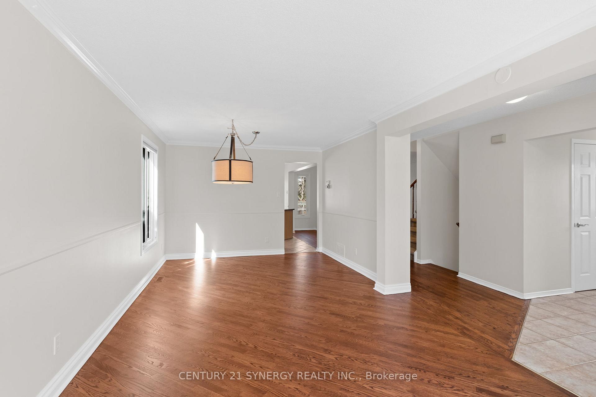 Photo 6 of 95 Pickwick Drive, Ottawa, Barrhaven - Cedargrove/Fraserdale — HOMEH