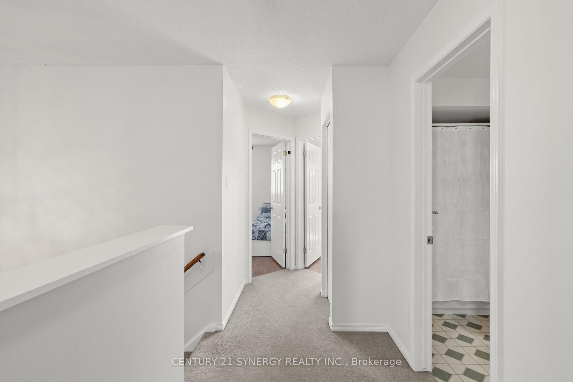 Photo 13 of 95 Pickwick Drive, Ottawa, Barrhaven - Cedargrove/Fraserdale — HOMEH