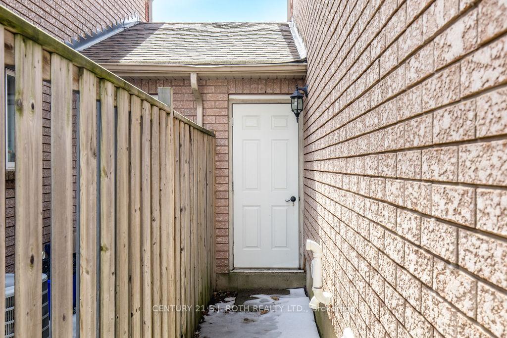 Photo 29 of 114 Cheltenham Road, Barrie, Georgian Drive — HOMEH