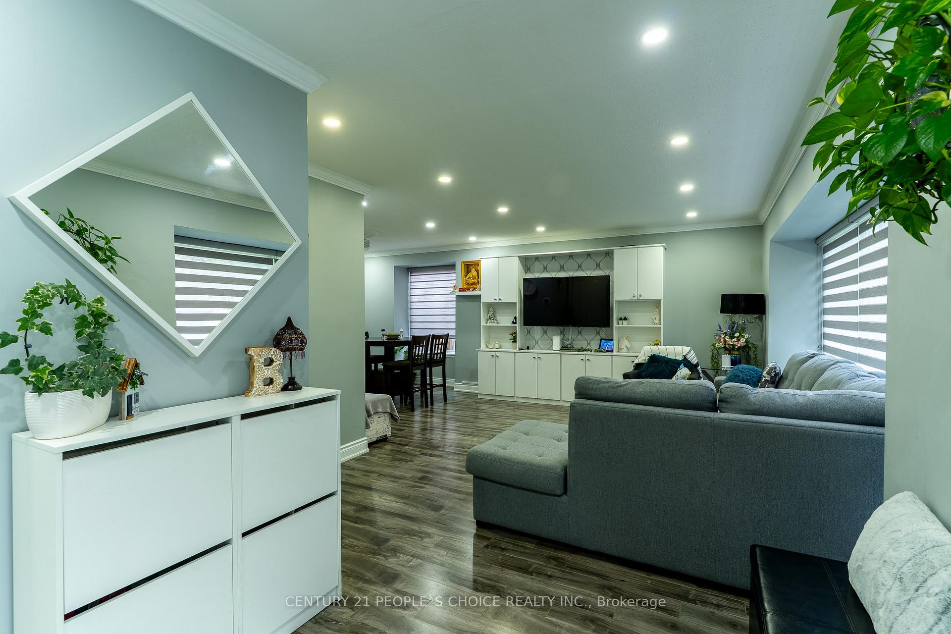 Photo 5 of 70 Glebe Crescent, Brampton, Northgate — HOMEH