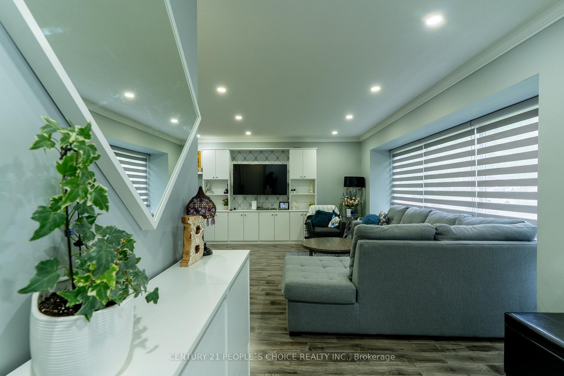 Photo 11 of 70 Glebe Crescent, Brampton, Northgate — HOMEH