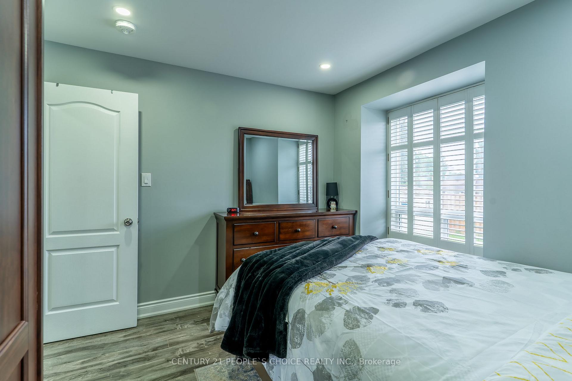 Photo 10 of 70 Glebe Crescent, Brampton, Northgate — HOMEH