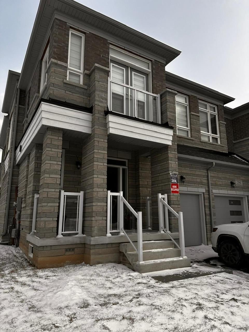 Photo 7 of 296 Great Falls Boulevard E, Hamilton, Waterdown — HOMEH