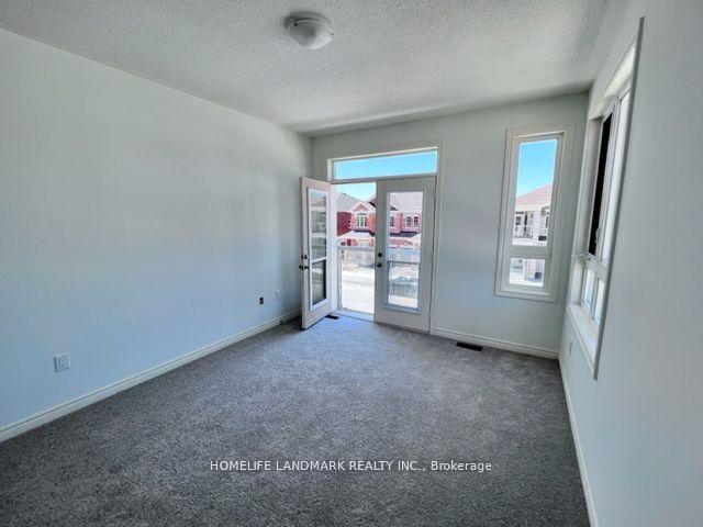 Photo 13 of 296 Great Falls Boulevard E, Hamilton, Waterdown — HOMEH
