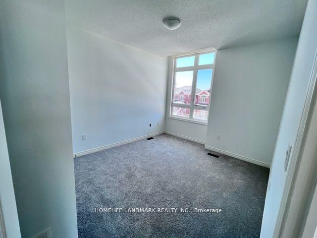 Photo 16 of 296 Great Falls Boulevard E, Hamilton, Waterdown — HOMEH