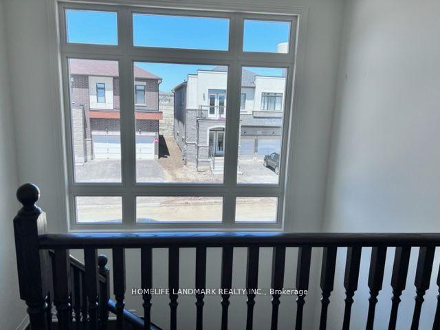 Photo 31 of 296 Great Falls Boulevard E, Hamilton, Waterdown — HOMEH