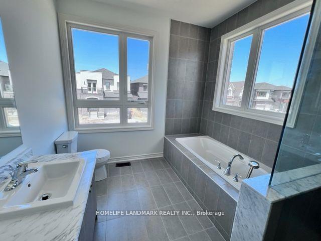 Photo 32 of 296 Great Falls Boulevard E, Hamilton, Waterdown — HOMEH