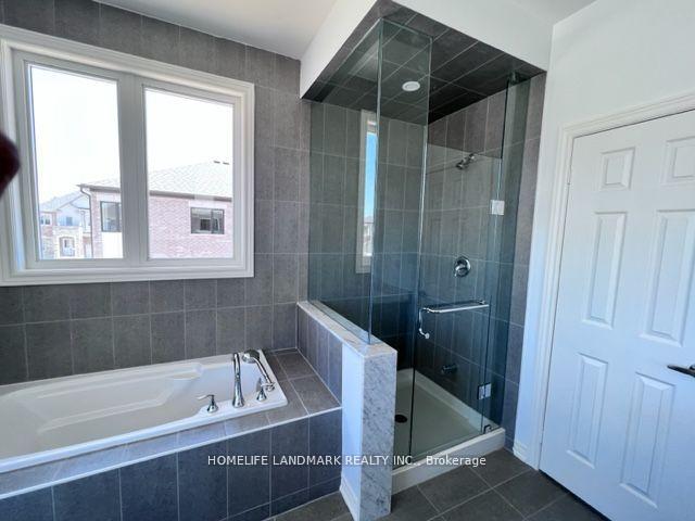 Photo 33 of 296 Great Falls Boulevard E, Hamilton, Waterdown — HOMEH
